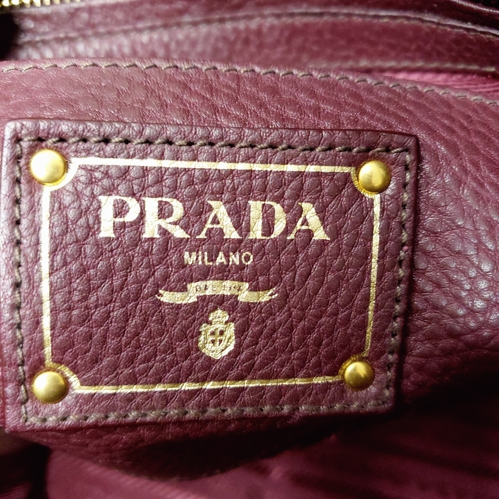 Authentic Prada Vitello Daino Leather Tote Burgundy Large Shoulder Bag - Picture 14 of 16